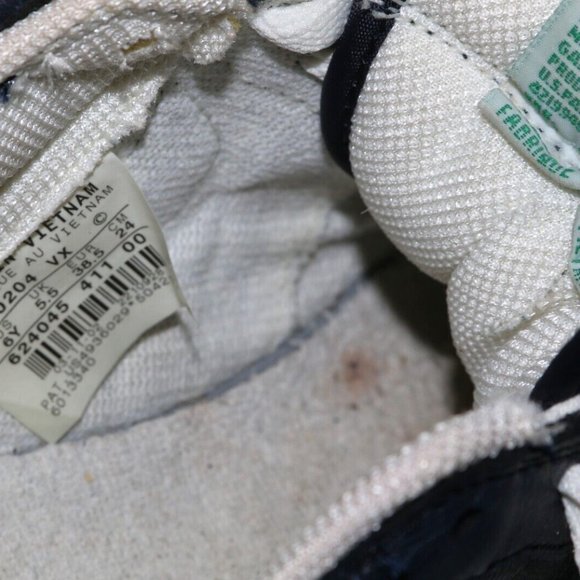 NIKE AIR FORCE 1 PUERTO RICO SHOES - YOUTH SIZE 6Y - Picture 11 of 16